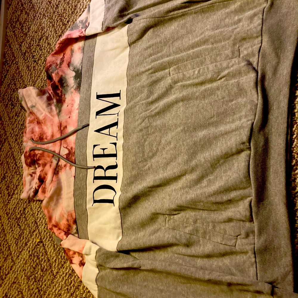 Women’s size large dream sweatshirt